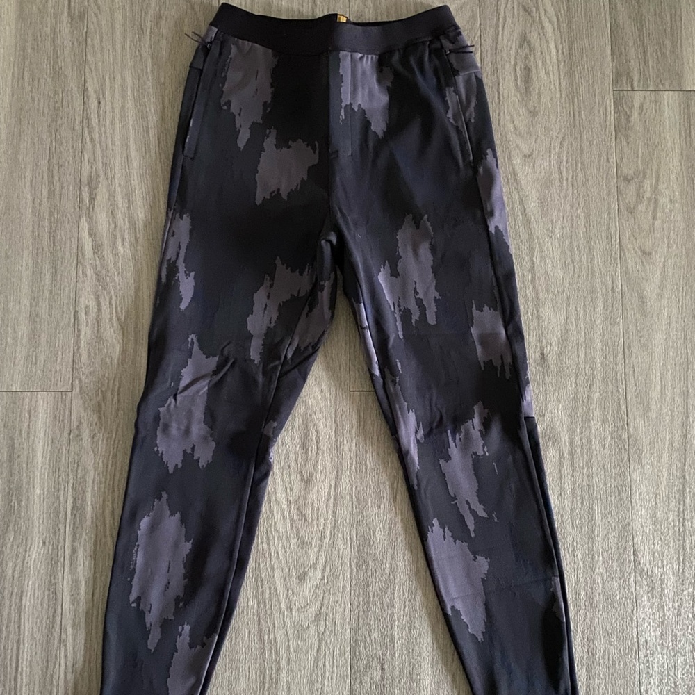 lululemon x Robert Geller Take The Moment Joggers